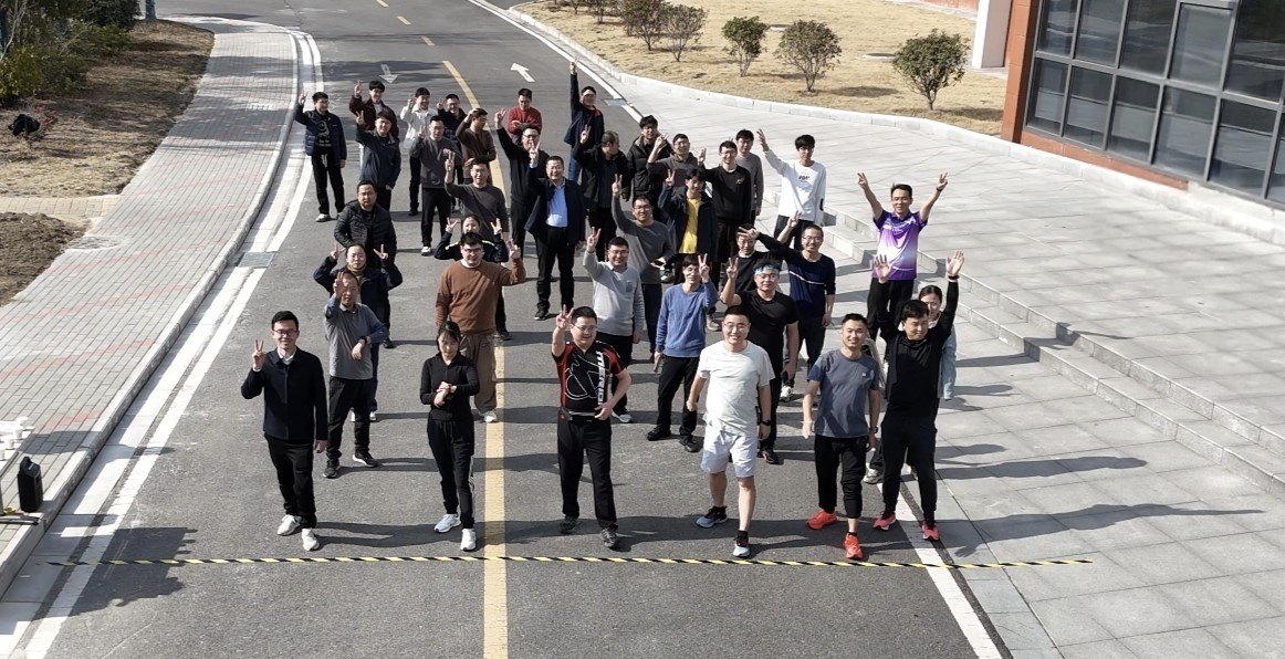 “迎春納福，情暖依愛”主題活動(dòng)圓滿舉辦， 承三十榮光 啟奮進(jìn)新程